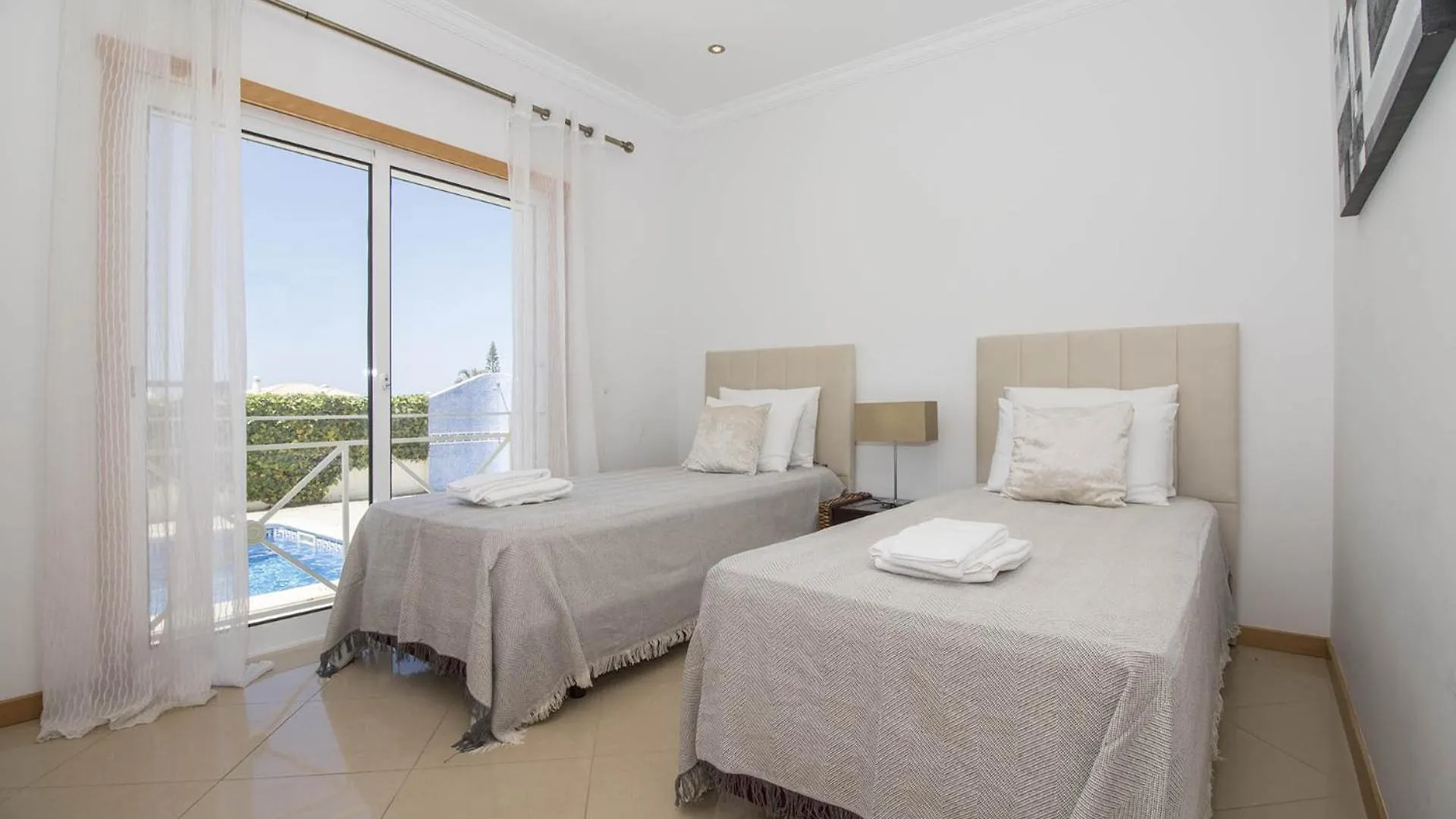 Villa Maresia Patroves